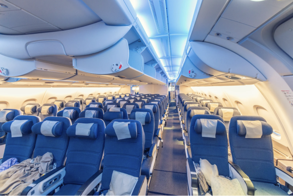 空姐落機雙腳幼秘密！0有找2款日本瘦腿襪Dr Scholl vs Slimwalk點揀？避3伏位睡覺著此款 