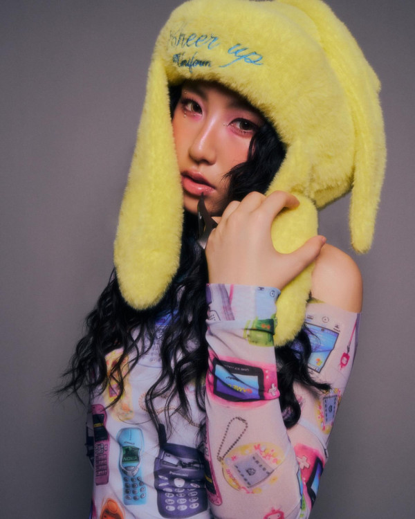 炎明熹一改黑長直髮挑戰全新形象！風格180度轉變前衛大膽驚艷網民