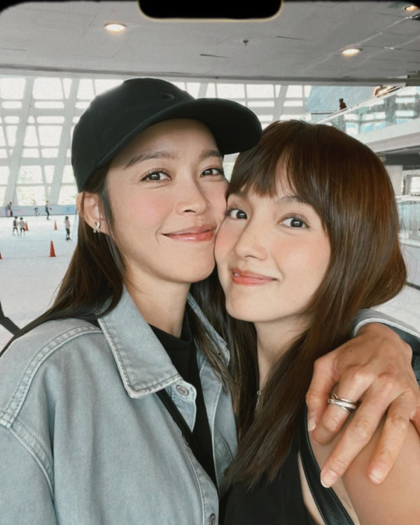 蔡思貝陳瀅閨蜜團「六缺一」難得合體 唯獨欠一位好姊妹惹猜測：好可惜…