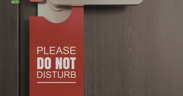 99%人都做錯?Check-in完順手將房卡插入封套 專家:隨時引賊入房 教4招保平安