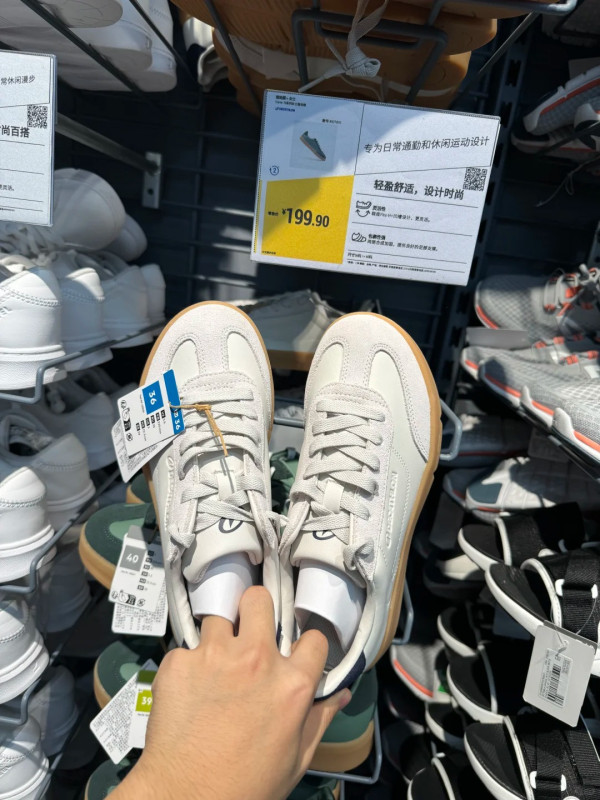 唔怕腳痛行路神鞋！Decathlon $199「Samba平替」爆紅　實測暴走2萬步：踩屎感軟綿綿