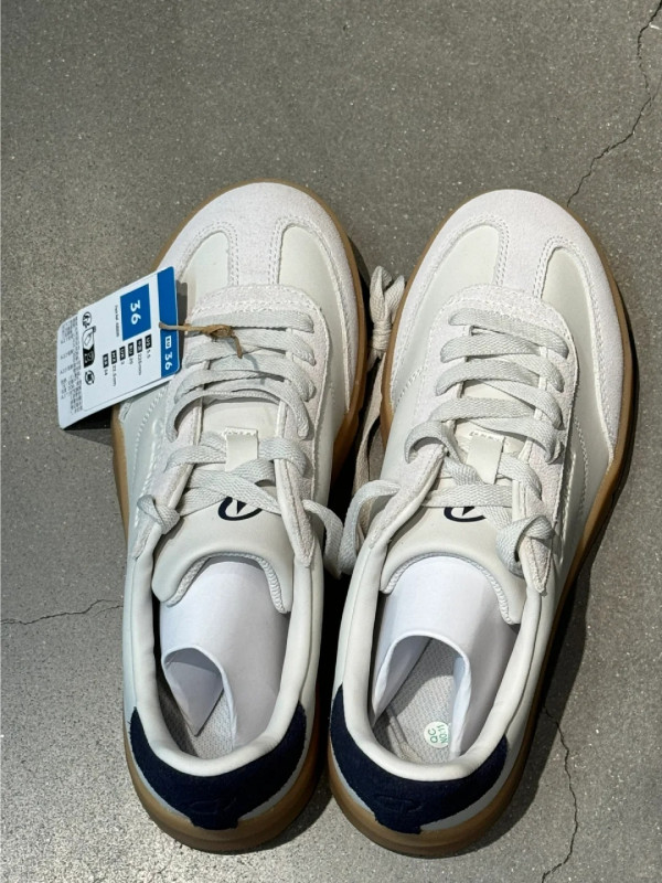 唔怕腳痛行路神鞋！Decathlon $199「Samba平替」爆紅　實測暴走2萬步：踩屎感軟綿綿