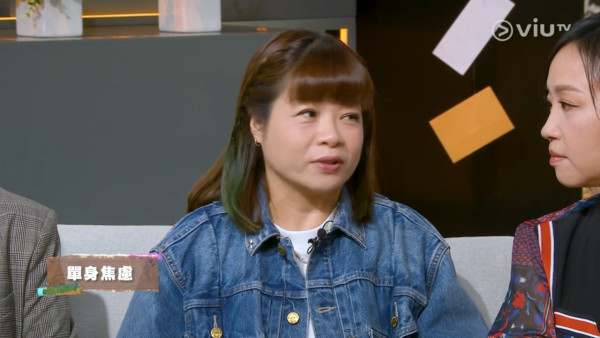 小儀無預警曬婚戒聖誕節宣佈封盤！10月突離巢商台原來為嫁人？