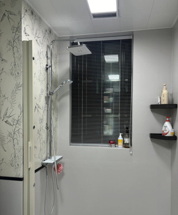 沖涼唔再成地水！公屋/納米樓必裝3大「乾濕分離」神物　免玻璃門/鑽牆一貼即用