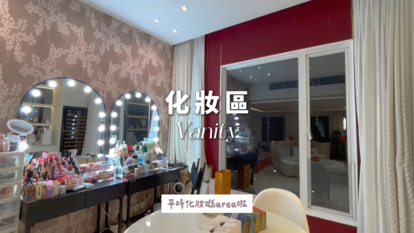 五索首度公開山頂豪宅10間房極震撼 豪設頂層室內樹屋！沙發3米咁長竟然唔係坐？