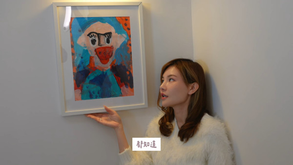 五索首度公開山頂豪宅10間房極震撼 豪設頂層室內樹屋！沙發3米咁長竟然唔係坐？