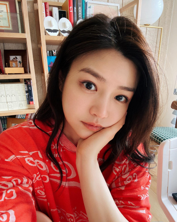 陳妍希與內地演員陳曉2016年結婚, 2025年2月18日宣佈離婚（圖片來源：IG@yanxi531）