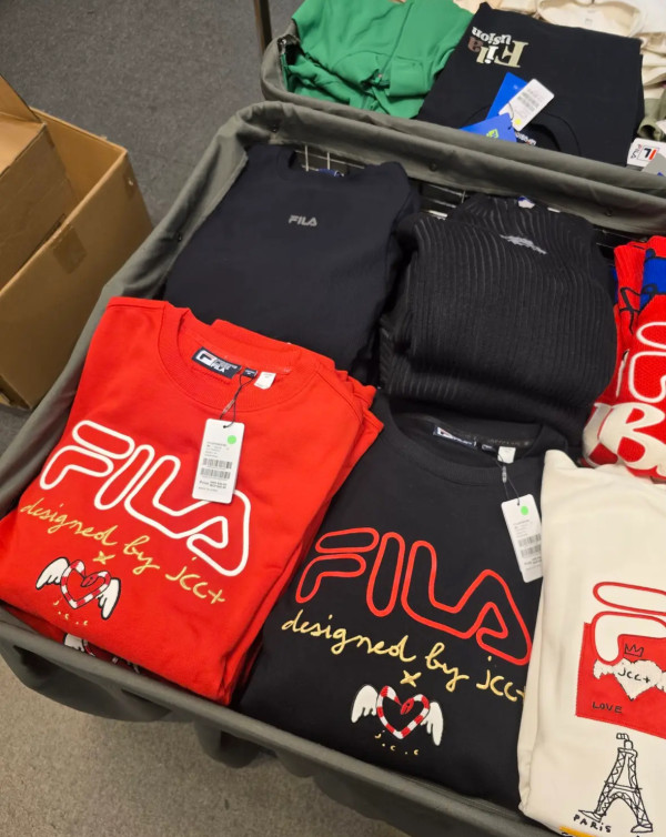 尖沙咀名牌開倉低至1折！聖誕特別優惠！名牌服飾/美妝產品/內衣$49起！FILA/Hallmark/Twenty B