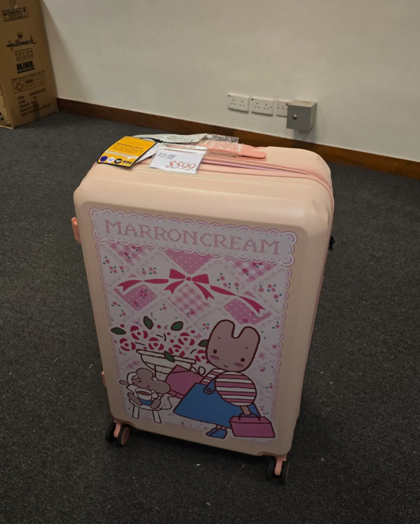 尖沙咀名牌開倉低至1折！聖誕特別優惠！名牌服飾/美妝產品/內衣$49起！FILA/Hallmark/Twenty B