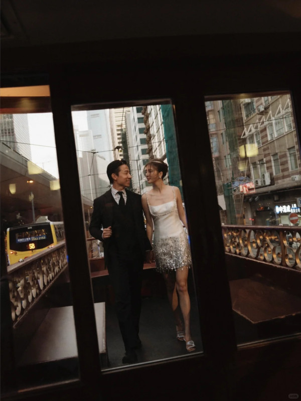 吳千語百億老公施伯雄坐經濟艙被嘲？親解慳錢真相「富豪級理財」反擊網民