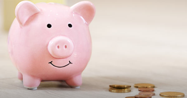 父母60歲買醫保＝倒錢落海？保費供到80歲貴幾倍 網民嘆：唔買排公立等到死