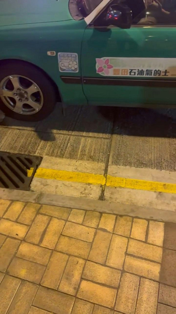 的士司機深夜車內忘我「郁動」 19秒極限手速片瘋傳 目擊者大爆後續更離譜【有片】