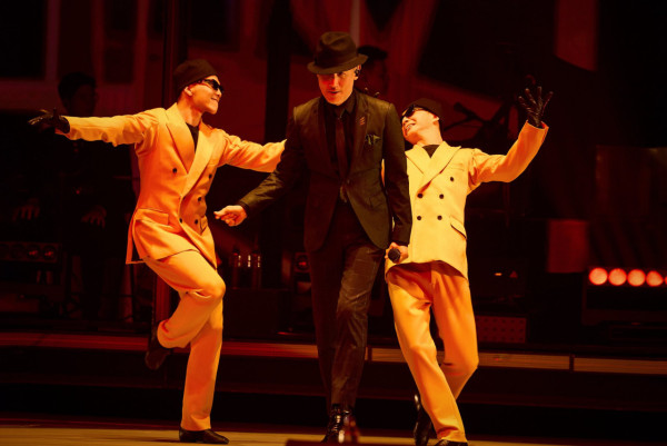 歌神歸位！《張學友60+巡迴演唱會香港終章》紅館開鑼：刷新紀錄再現「一字馬」神技