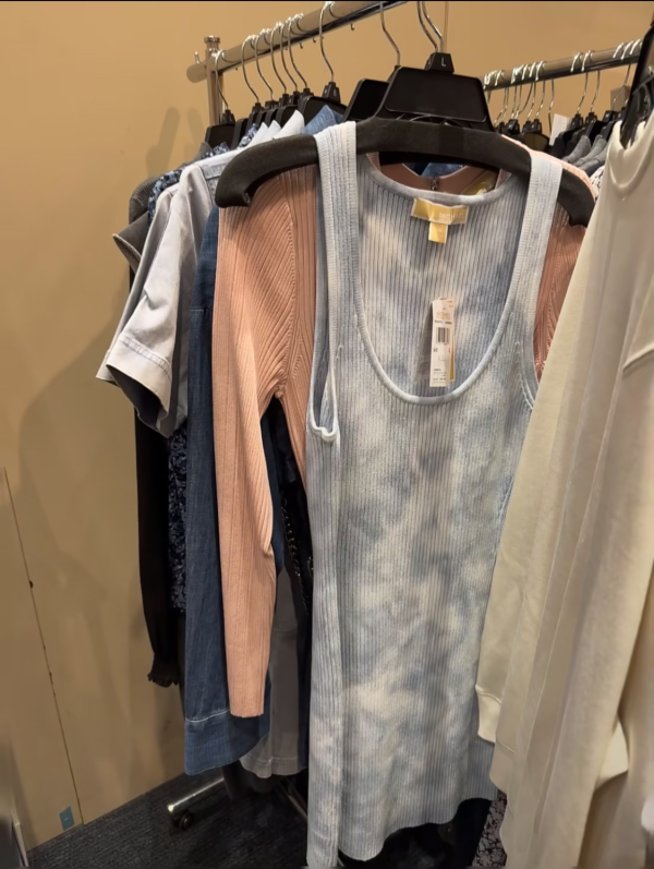 MICHAEL KORS銅鑼灣開倉低至2折！限時優惠！$200起買手袋/銀包/卡套/女裝