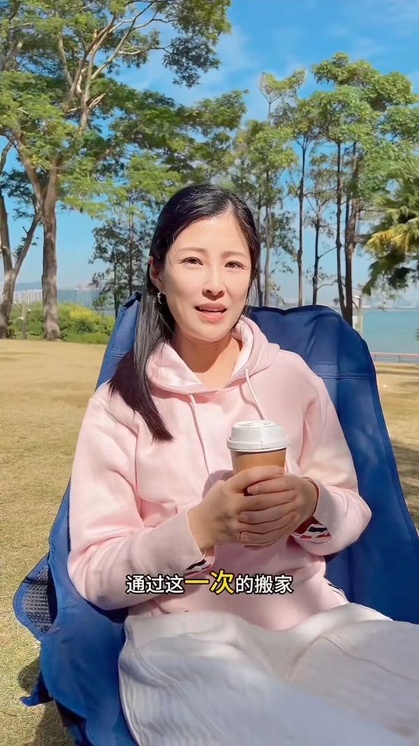 洪天明周家蔚宣布舉家移居深圳 一家四口告別大埔2000呎豪宅！兩公婆親自搬屋極盡艱辛