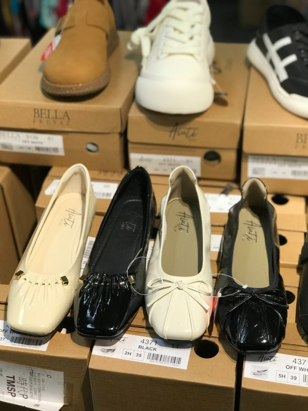 開倉特賣｜銅鑼灣時代廣場聖誕優惠低至1折！運動鞋/卡通被套/羊毛被$299起！Doughnut/Champion/Columbia/Josef Seibel