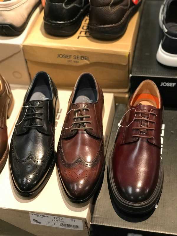 開倉特賣｜銅鑼灣時代廣場聖誕優惠低至1折！運動鞋/卡通被套/羊毛被$299起！Doughnut/Champion/Columbia/Josef Seibel