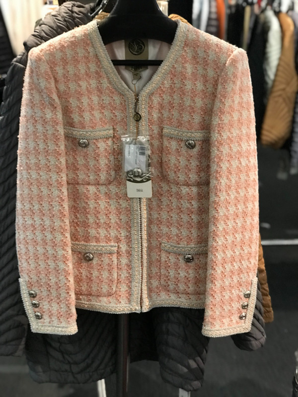 開倉特賣｜銅鑼灣時代廣場聖誕優惠低至1折！運動鞋/卡通被套/羊毛被$299起！Doughnut/Champion/Columbia/Josef Seibel