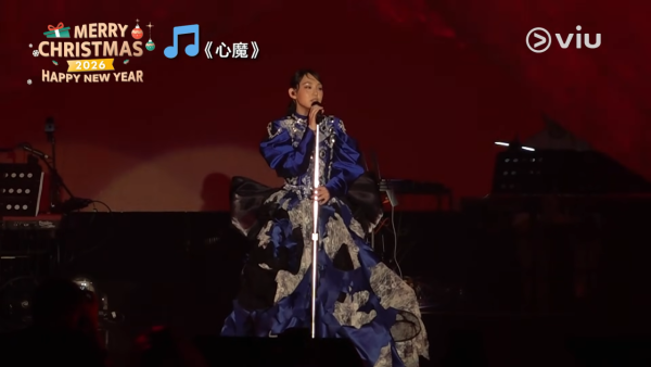 炎明熹演唱會2025｜炎明熹歌單9成翻唱只得1首TVB時期 淚灑舞台致敬消防員藏洋蔥