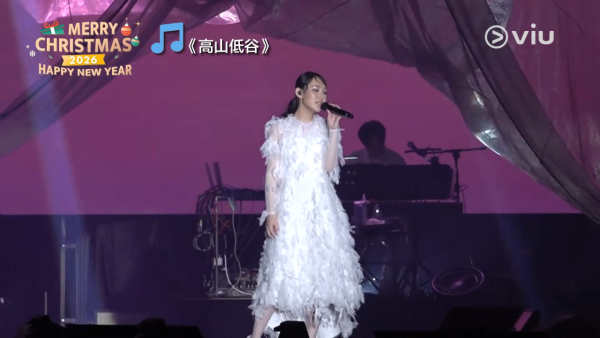 炎明熹演唱會2025｜炎明熹歌單9成翻唱只得1首TVB時期 淚灑舞台致敬消防員藏洋蔥