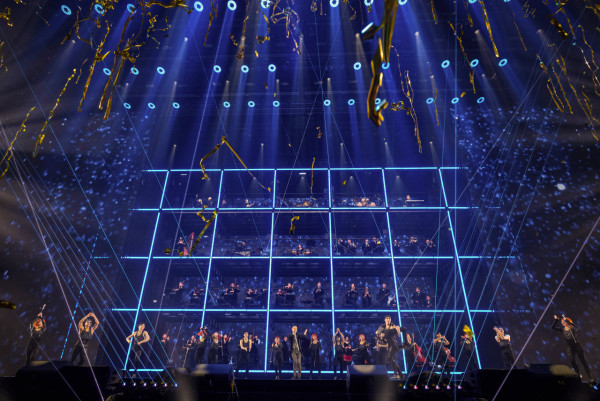 張學友香港演唱會2025｜張學友20場紅館舞台頭場開鑼 一字馬力證64歲寶刀未老