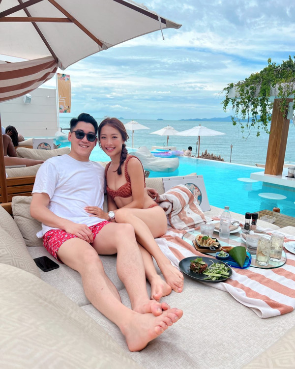 33歲港姐亞軍拍拖6年宣布結婚喜訊！雪地晒超巨型鑽戒閃爆：特別的聖誕