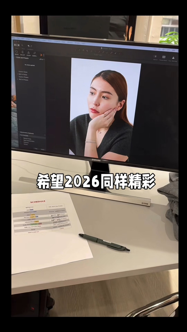 港姐亞軍施宇琪震撼報喜宣布訂婚!雪地浪漫曬巨鑽 與圈外男友8年愛情長跑