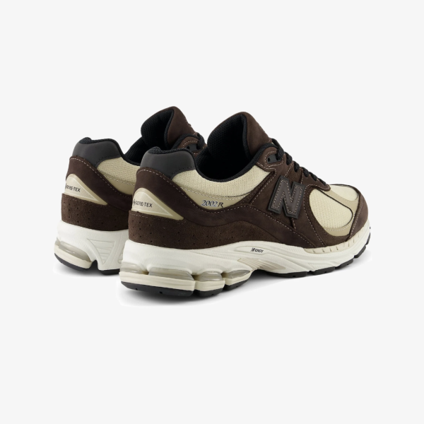 (catalog website) 只帶一對鞋旅行是它!NB這款全能鞋被日韓推爆!防水透氣行萬步不累唔使用腳墊