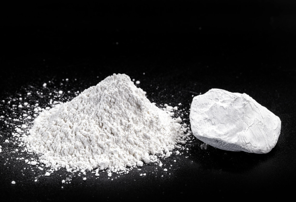 遊日必買！足部除臭神器「乾洗粉」吸汗抑菌 著雪靴行全日都無味！去居酒屋除鞋唔怕尷尬 