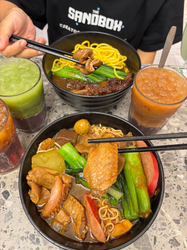 連鎖手打檸檬茶系列買1送1 鴨屎香/茉莉手打檸檬茶/芝芝錫蘭 