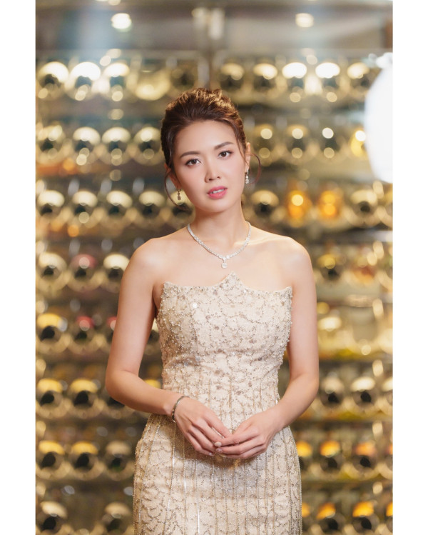 陳庭欣宣布與10億男友分手！親揭分手原因回復單身 8年青春最終豪門夢碎