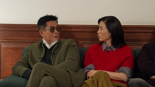 宣萱連環狂窒當眾施暴出手打古天樂?一舉動嚇到古仔縮開大喝:「唔好摸」