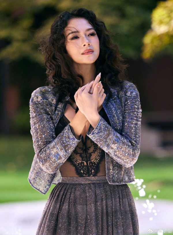 圖片來源：微博@章子怡