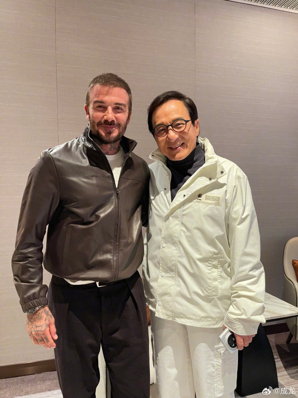 圖片來源:微博@成龍