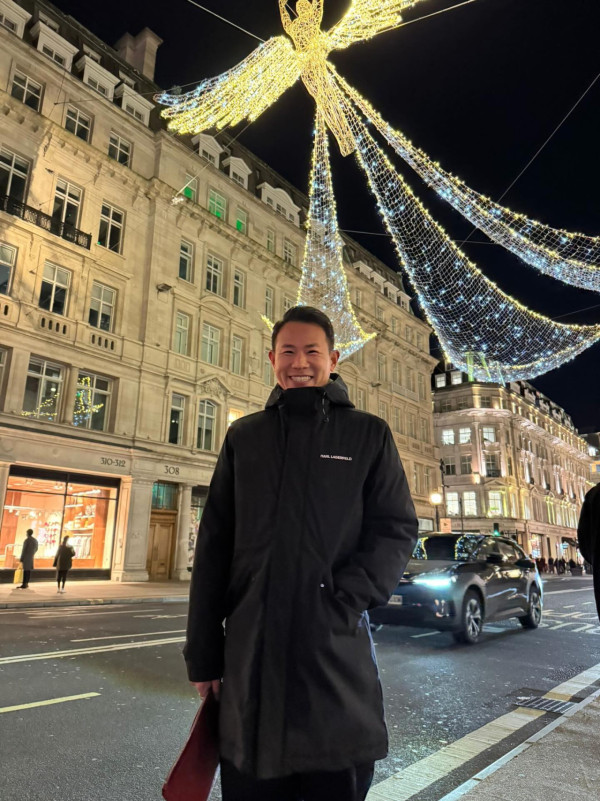 王耀祖寄艙行李疑遭盜竊 暗格貴重首飾不翼而飛！賊人遺作案手套極猖狂 