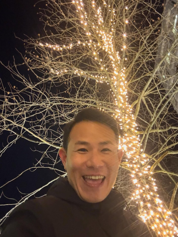 王耀祖寄艙行李疑遭盜竊 暗格貴重首飾不翼而飛！賊人遺作案手套極猖狂 