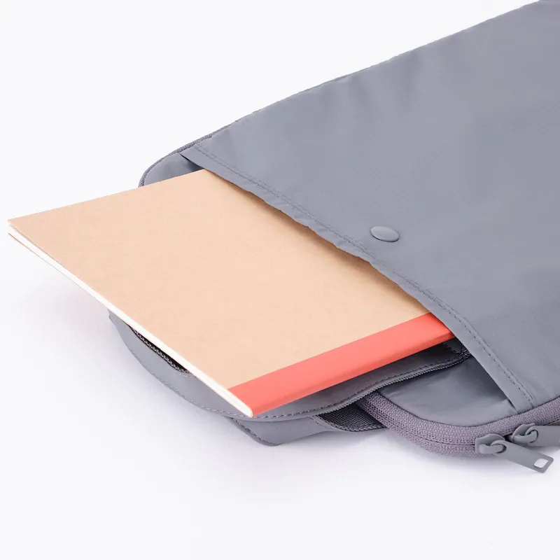 MUJI「空氣感」電腦袋Threads瘋傳！$128輕到似冇拎　網民激讚：膊頭救星