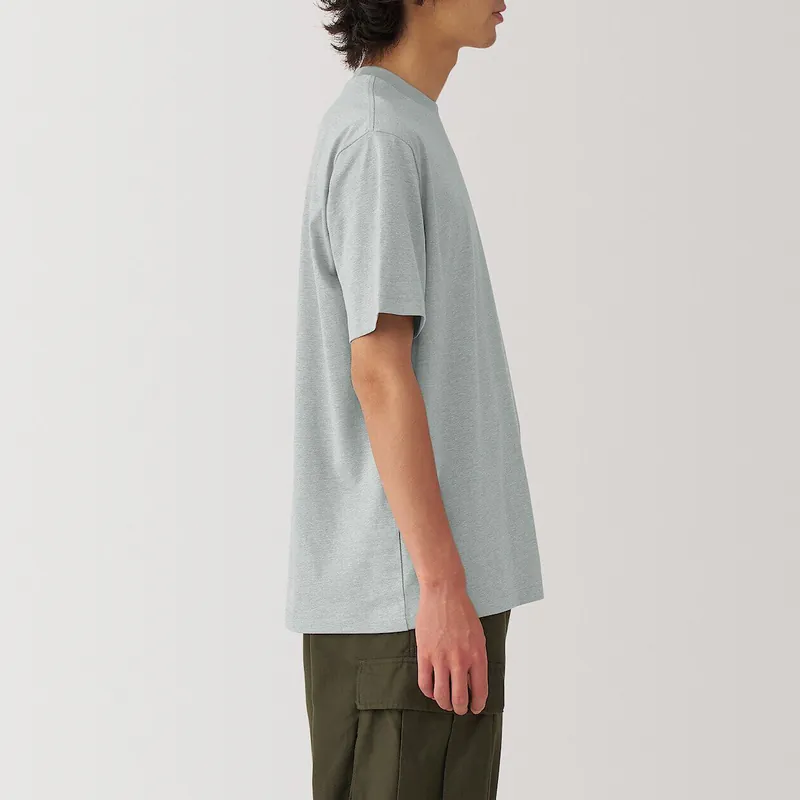 MUJI 2025排行榜｜冠軍「國民T恤」年賣70萬件！CP值高過名牌　舒服到似冇著