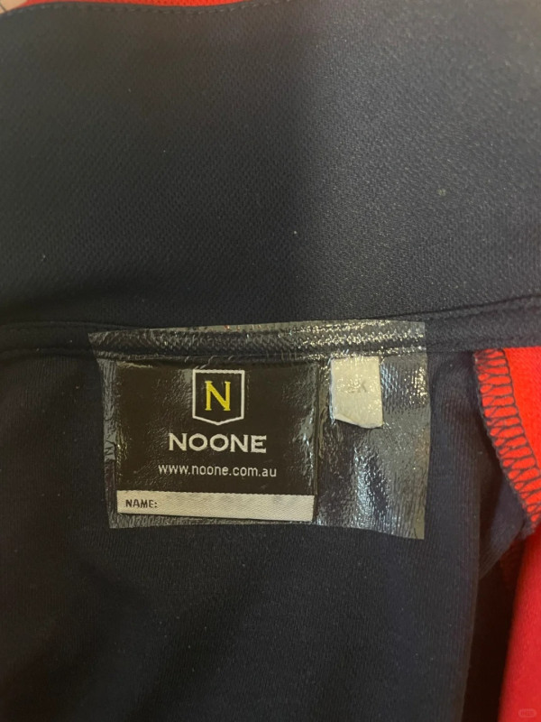 衣服標籤拮肉咪亂剪！越剪越痕？網傳1招「無痛移除」  網民：後悔太遲識