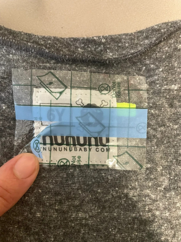 衣服標籤拮肉咪亂剪！越剪越痕？網傳1招「無痛移除」  網民：後悔太遲識