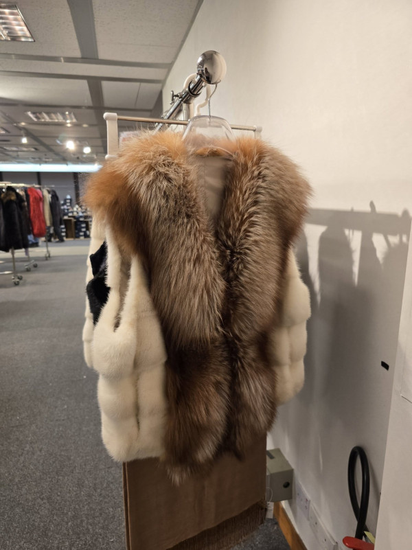 尖沙咀海港城新年開倉低至2折！休閒服飾/童裝/旅行用品特賣 COLE HAAN/Moonstar/Hallmark