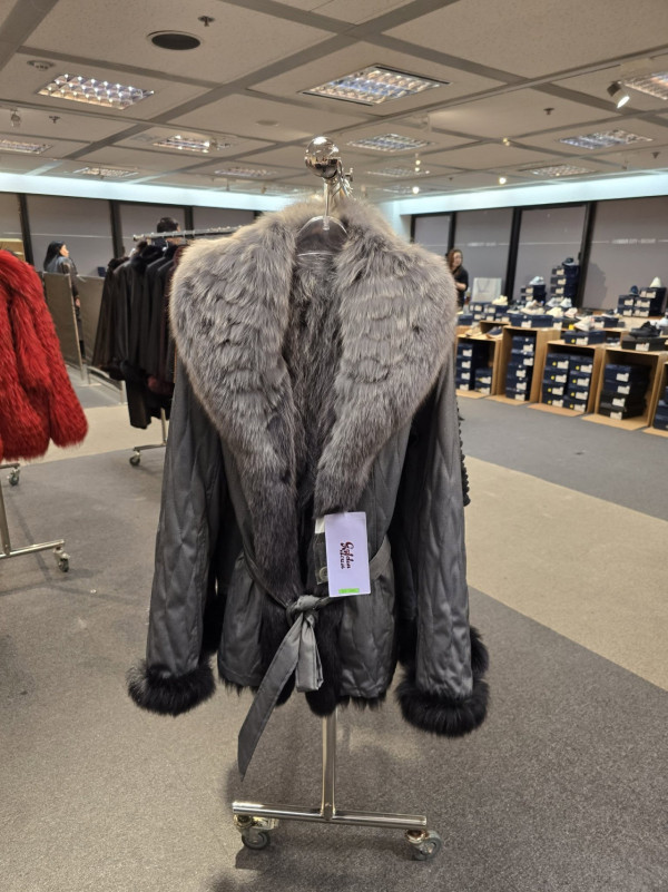 尖沙咀海港城新年開倉低至2折！休閒服飾/童裝/旅行用品特賣 COLE HAAN/Moonstar/Hallmark