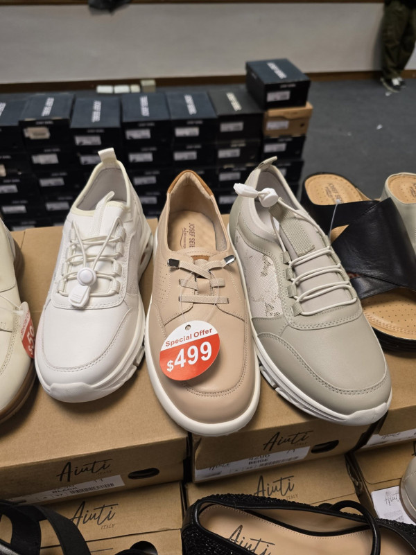 尖沙咀海港城新年開倉低至2折！休閒服飾/童裝/旅行用品特賣 COLE HAAN/Moonstar/Hallmark