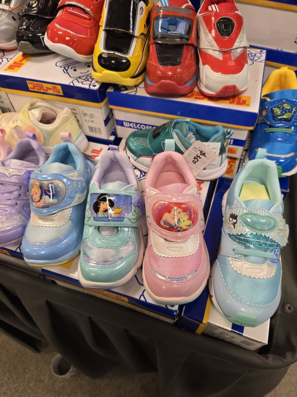 尖沙咀海港城新年開倉低至2折！休閒服飾/童裝/旅行用品特賣 COLE HAAN/Moonstar/Hallmark