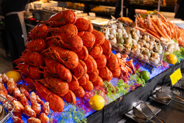 1月酒店自助餐優惠｜10大自助餐優惠推介：任食生蠔龍蝦/和牛海膽盛宴 買一送一/送AIA嘉年華門票