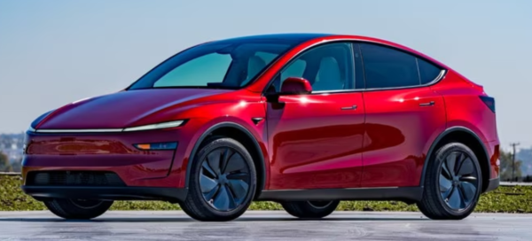 未來唔使識揸車？Tesla 數據揭真相：Autopilot 仲安全過人類？累積 110 億公里證事故率低 X 成