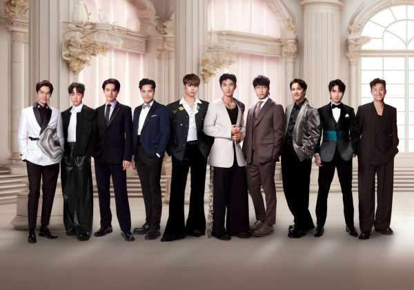 萬千星輝頒獎典禮2025｜10強官方場刊照曝光！C位暗藏得獎密碼 大熱竟然靠邊站...