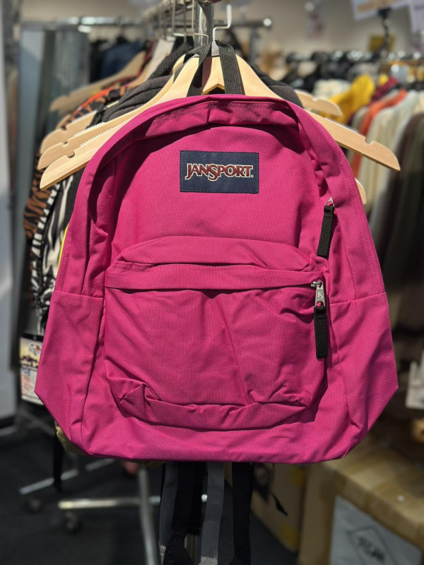 銅鑼灣時代廣場開倉低至1折！Doughnut/JANSPORT/FAIRFAX $199起！袋款/喼/外套/運動鞋新年特賣