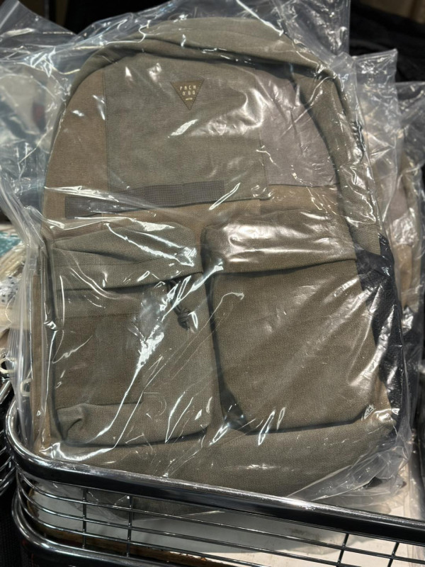 銅鑼灣時代廣場開倉低至1折！Doughnut/JANSPORT/FAIRFAX $199起！袋款/喼/外套/運動鞋新年特賣