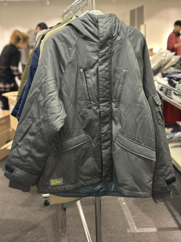 銅鑼灣時代廣場開倉低至1折！Doughnut/JANSPORT/FAIRFAX $199起！袋款/喼/外套/運動鞋新年特賣